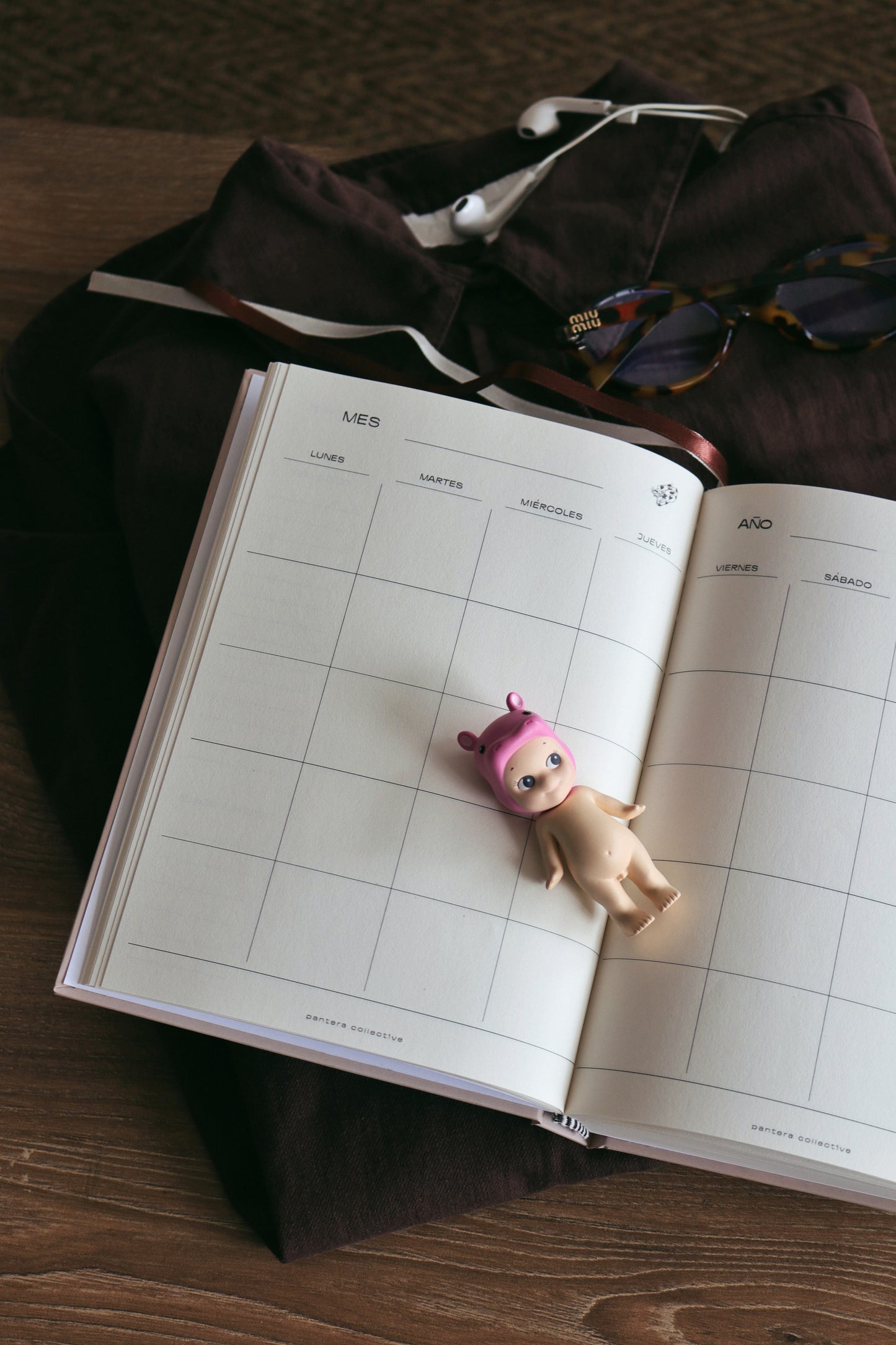 Weekly Planner Latte