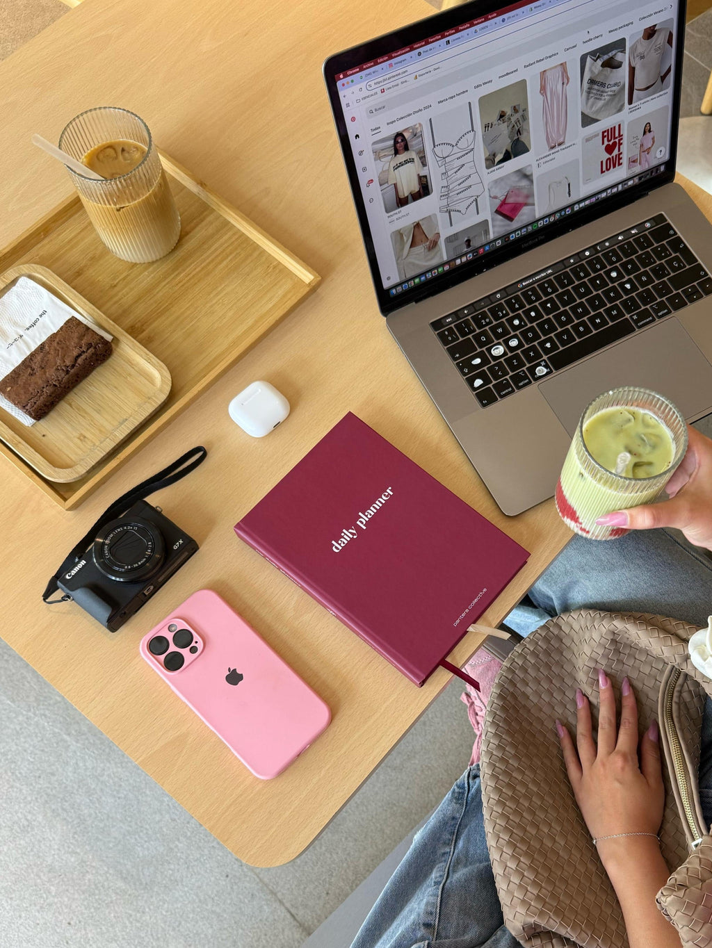 Daily Planner Cherry