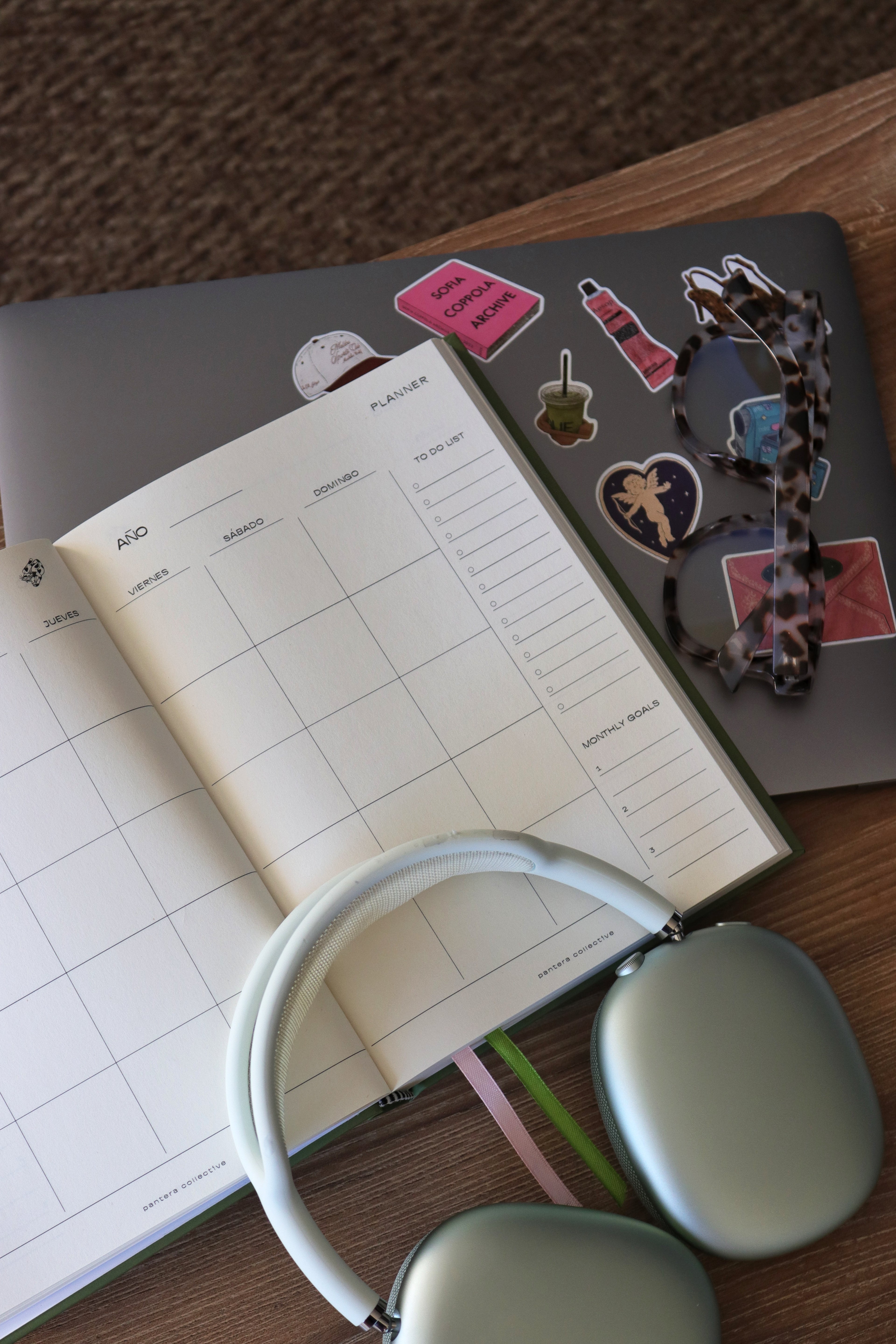 Daily Planner Green Pink