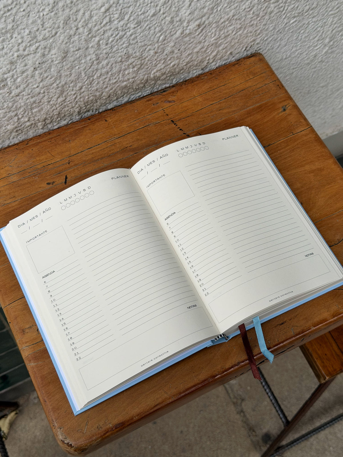 Polka Dots Daily Planner Copenhagen Edición Limitada