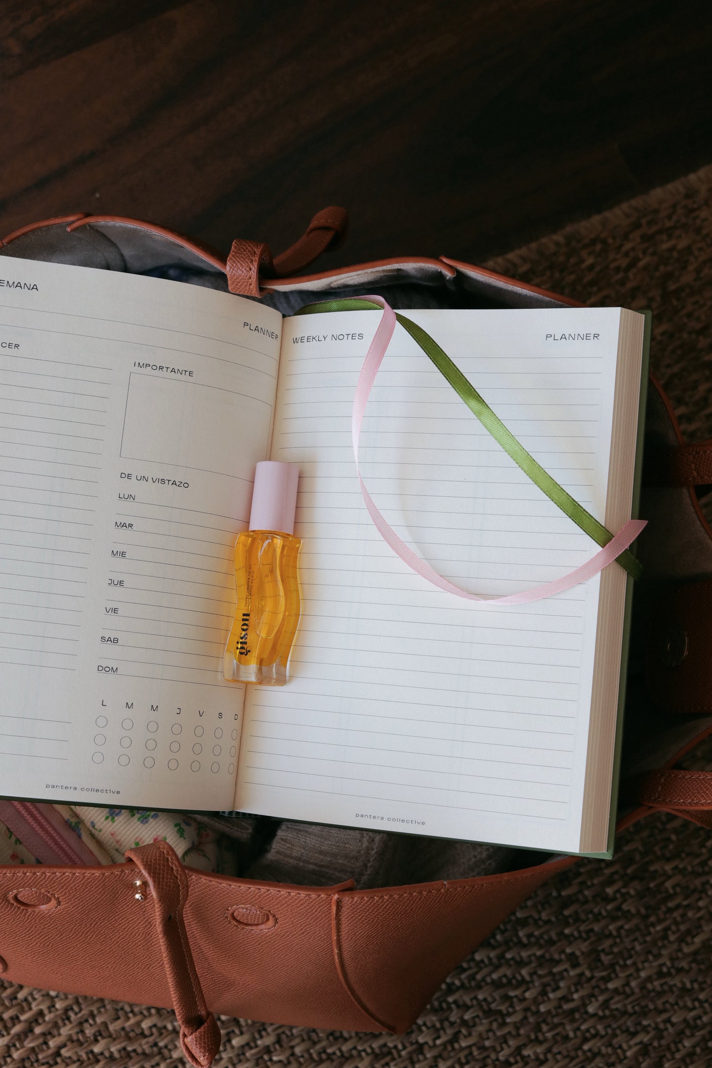 Weekly Planner Green Pink